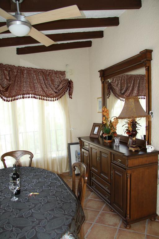 كاليبي Apartamentos El Tosal 47A المظهر الخارجي الصورة